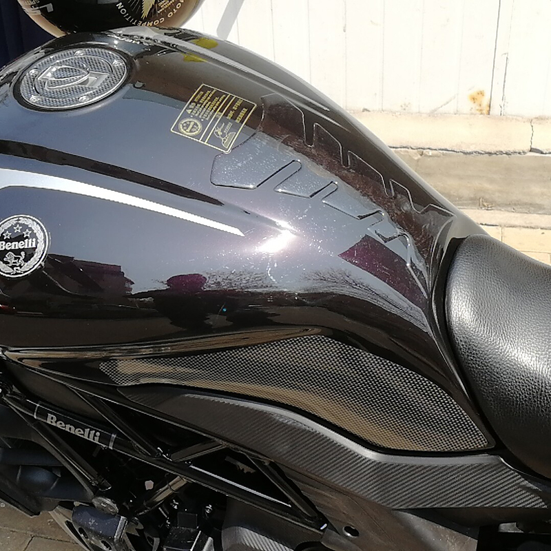 黄龙贝纳利502c油箱贴保护贴防刮贴鱼骨贴膝盖位防滑油箱盖贴 侧贴一