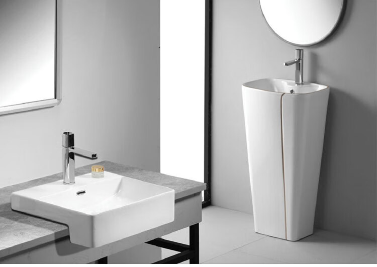 toto一体式立柱盆洗脸盆落地一体式卫生间阳台陶瓷厕所连体式洗手盆