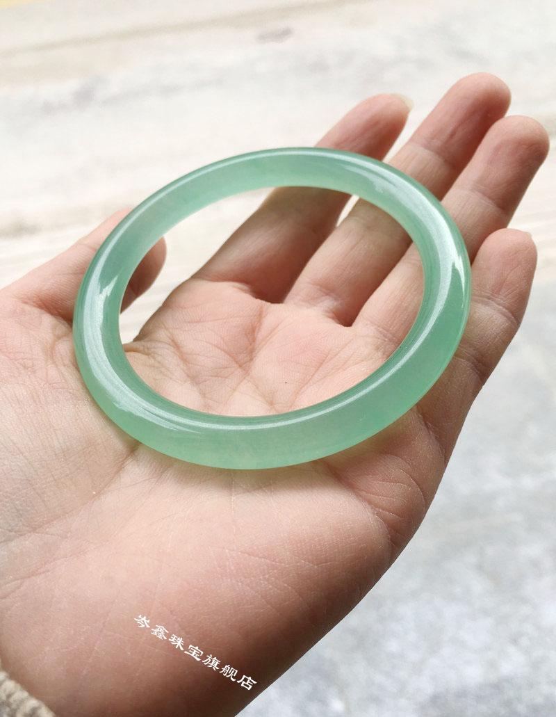 冰种浅绿翡翠色美人石英岩玉手镯淡阳果绿细圆条小清新少女带证书