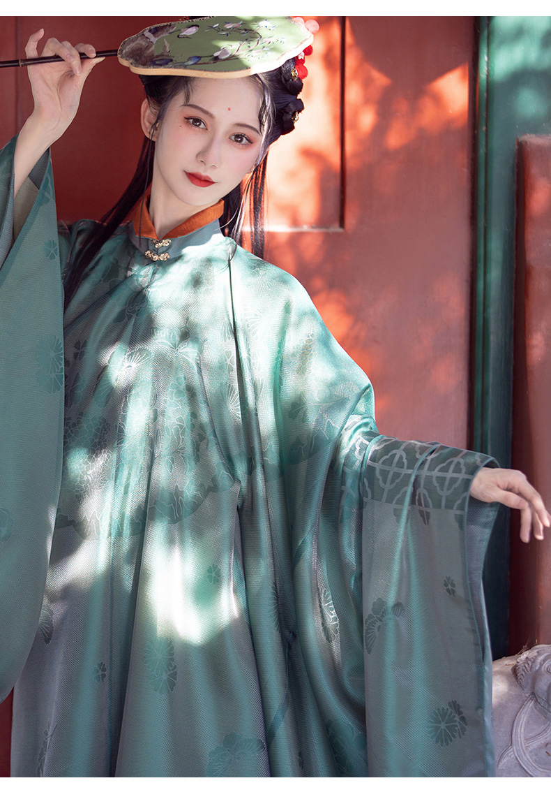 流彗 钟灵记汉服女行香子:氅衣竖领大襟衫仿苏绣大袖一片式马面汉服女