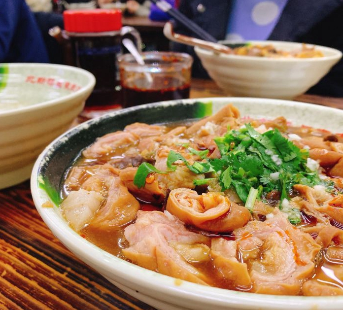 淼孨北京北新桥卤煮老店小肠卤煮火烧大肠即食闪送顺丰全国真空小肠
