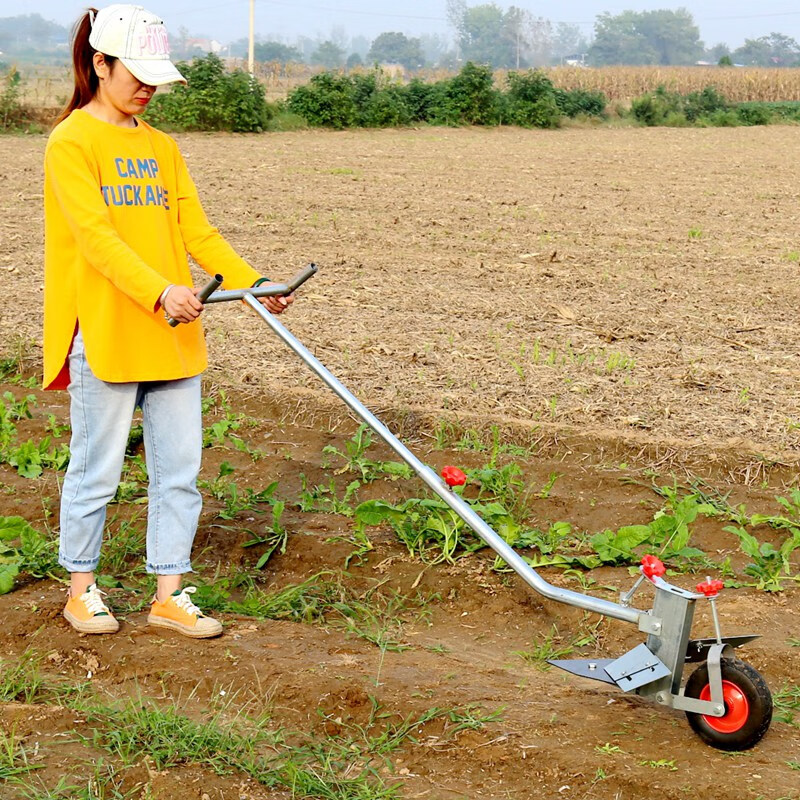 开沟起垄神器农用手拉犁红薯地起垄翻土培土铧式犁开沟锄头微耕机()