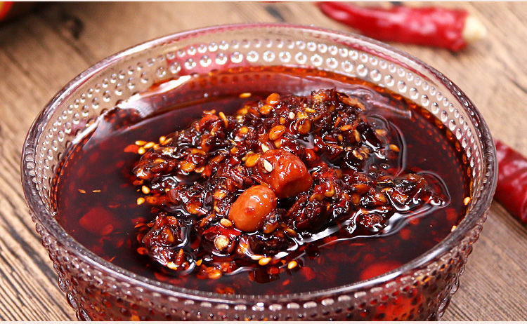 贵州花生油辣椒红油辣椒蘸水凉拌油泼辣子折耳根油辣椒450克豆豉味油