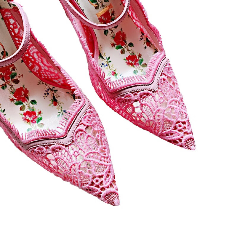 gucci古驰粉色蕾丝女士高跟鞋粉色系欧码385