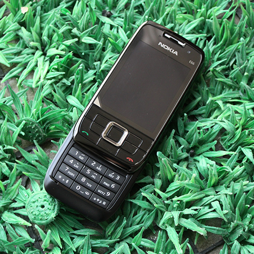 nokia/诺基亚 e66经典智能机滑盖按键备用款老年人小学生手机 灰色