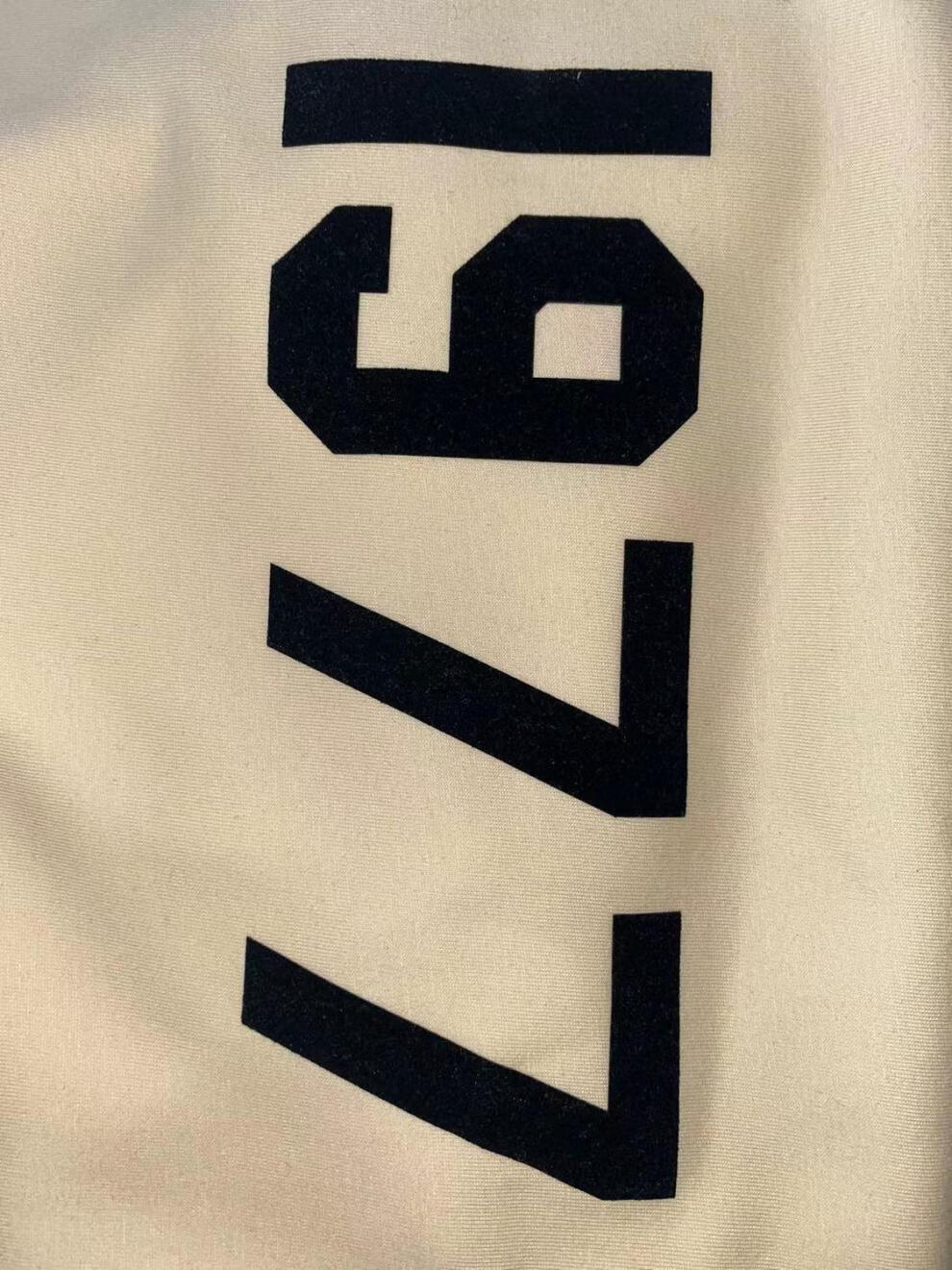 fear of god 22新款复线1977植绒连帽衫esse 黑色 s 建议120斤内