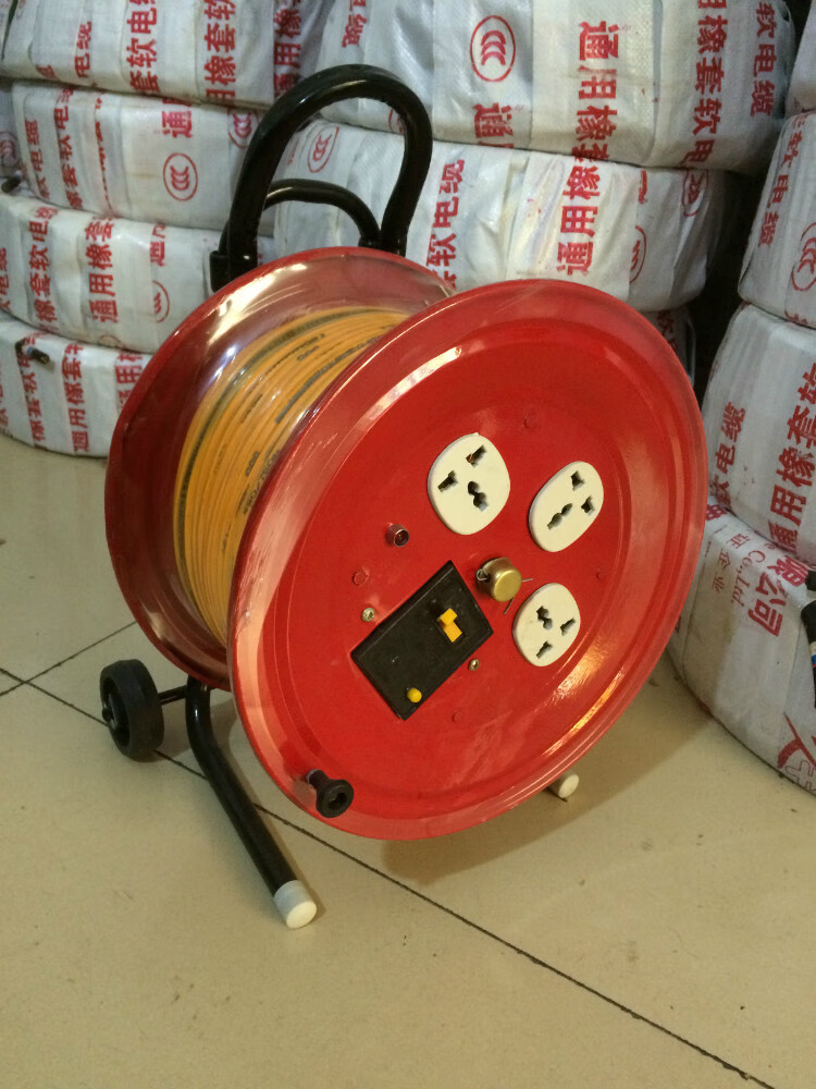 电缆盘滚筒线滚子插座电缆绕线盘接线板空盘220v20a漏电 3芯2200w30米