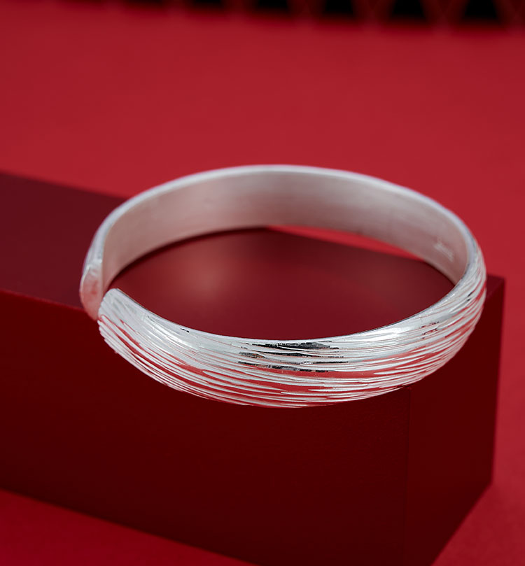 云南雪花银9999足银母节礼物宽面银丝实心银镯子 宽面银丝镯约50克 配