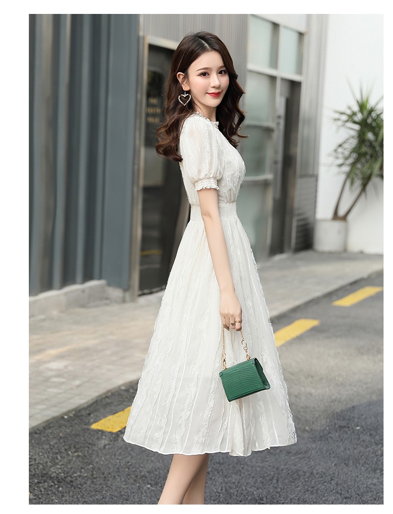 夏季很仙的白色连衣裙女长款2020新款夏天气质显瘦小香风长裙 米白色