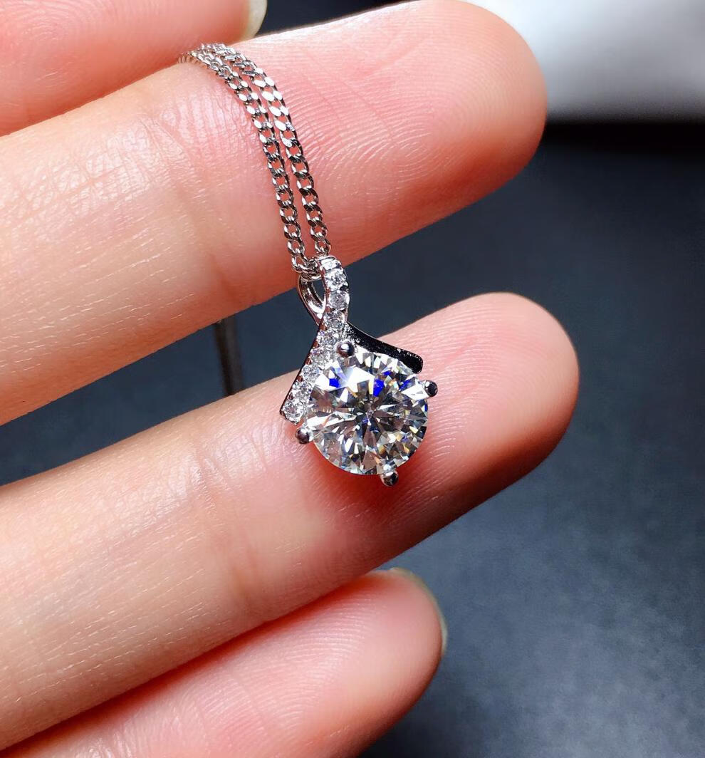 炫熙美国进口莫桑钻吊坠女火彩爆闪配gra证书黑卡支持检测过钻笔一