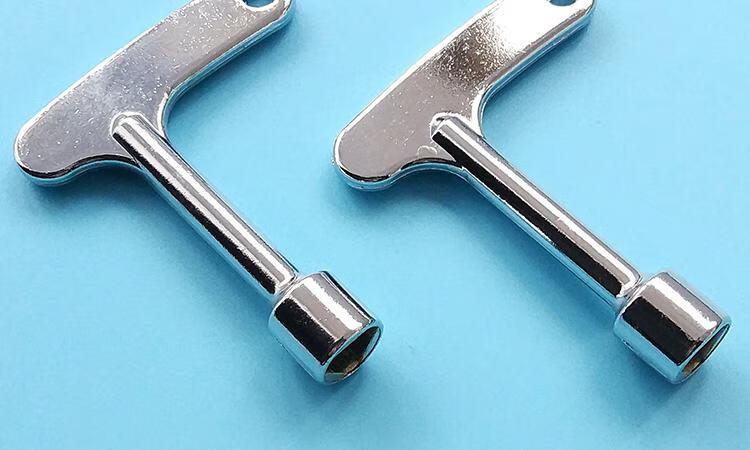 厅门电梯三角锁层门三角钥匙层门门锁161门锁左右通用型 三角钥匙(a款