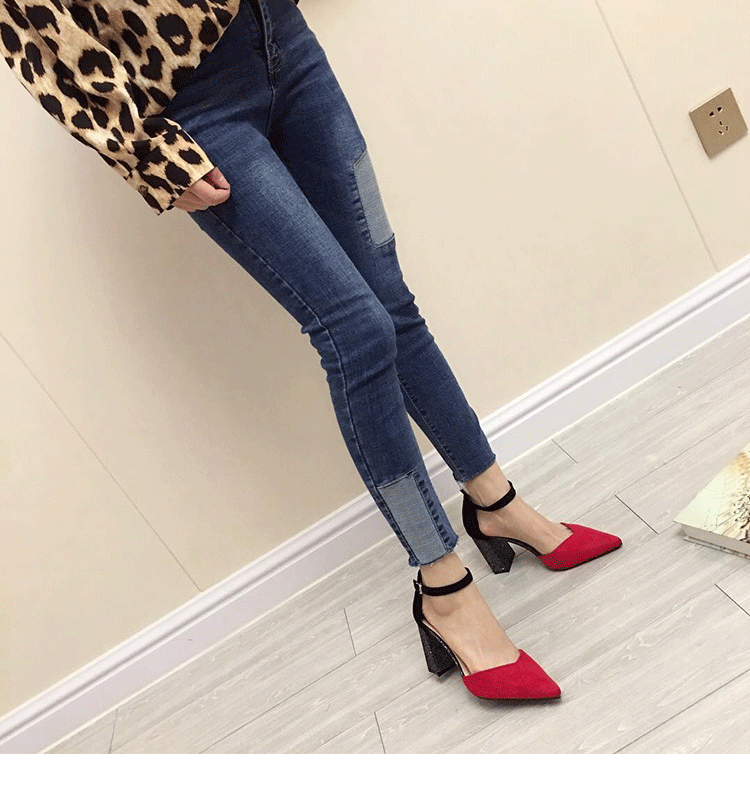 高跟鞋女新款一字扣2020夏季拼色粗跟尖头浅口女单鞋女鞋 黑色6公分