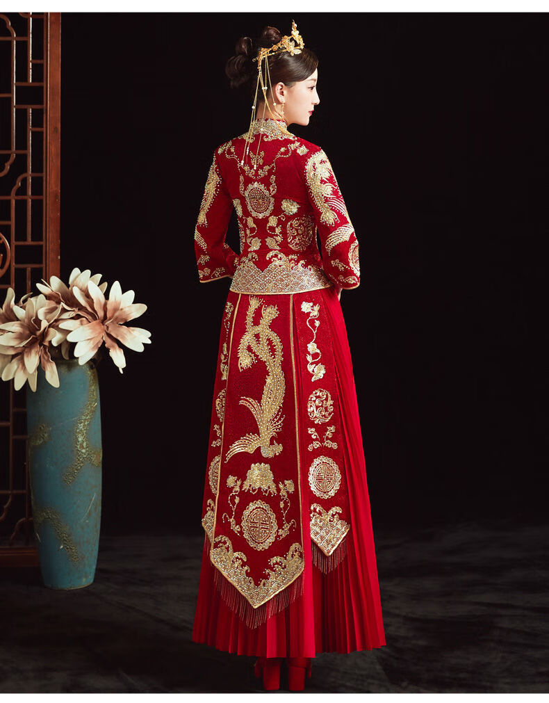 新娘服新娘结婚新款中式婚纱礼服中国风婚服女龙凤褂秀和服嫁衣红色