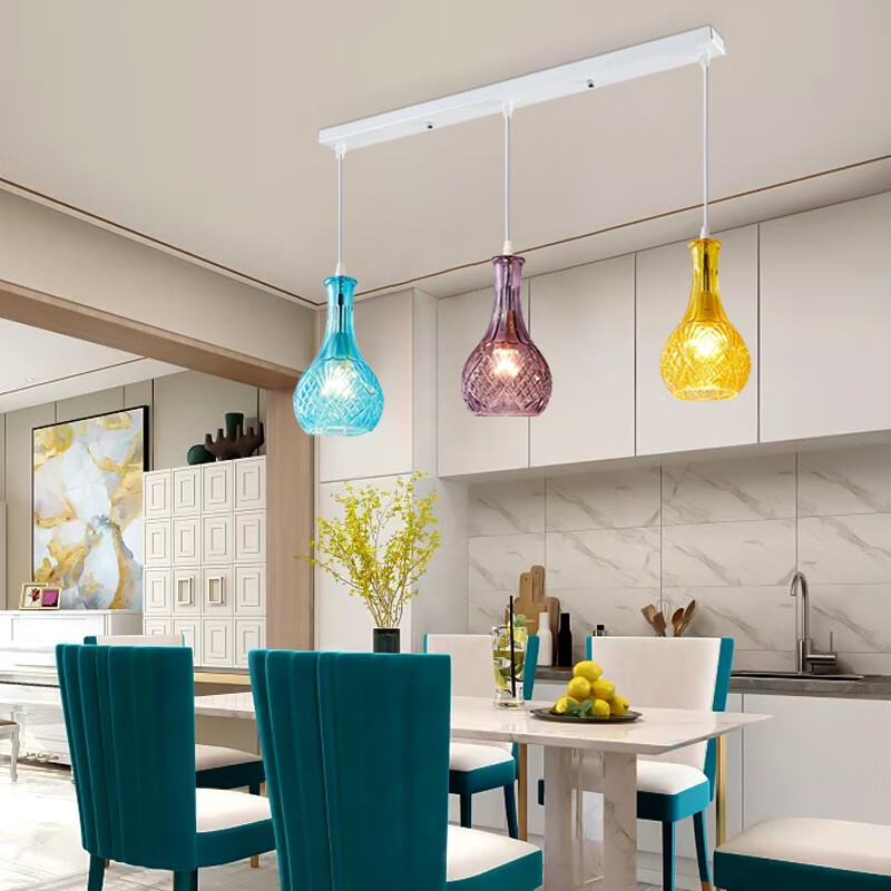 欧普侍餐厅吊灯三头创意餐桌现代简约个性大气led吧台卧室饭厅餐吊