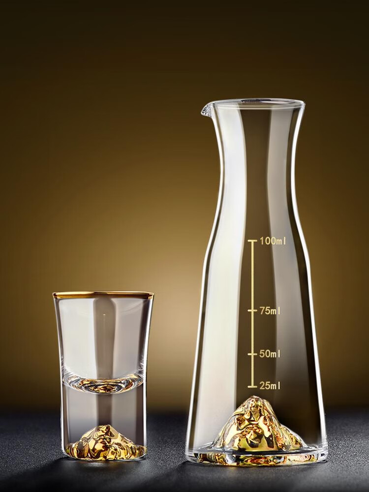 家用水晶玻璃洋酒杯中式金山冰山分酒器古风白酒杯分酒壶玻璃透明洋酒