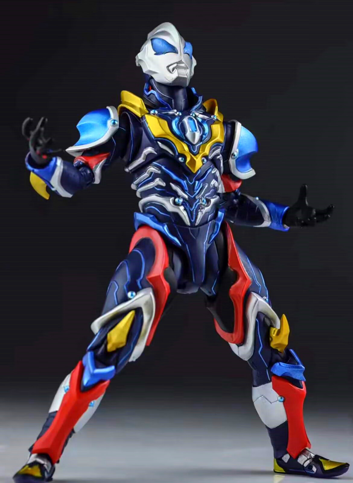 可动玩具手办人偶模型礼物摆件 【shf欧布暗耀型】预售7月发【图片