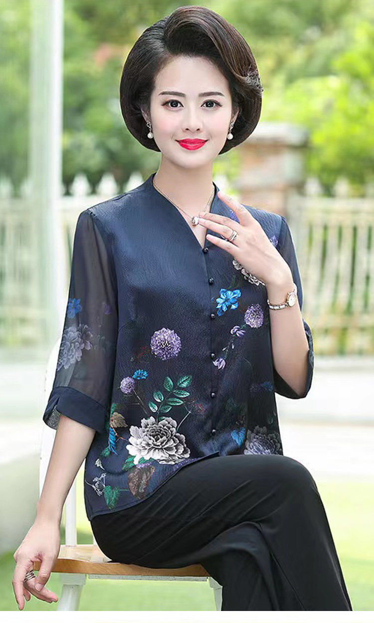 服装洋气妈妈夏装真丝t恤大码桑蚕丝衬衫上衣女中老年富贵阔太太套装