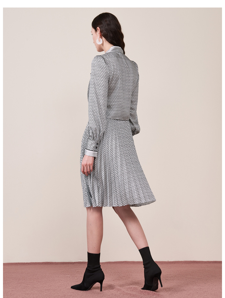 anmani恩曼琳19秋v领绑带收腰撞色名媛小香风连衣裙ean9cb04 红色 m