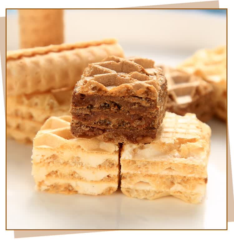 威化牛奶巧克力味休闲网红食品礼包 三合一威化蛋卷250克*2袋【图片