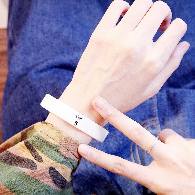 情侣手环一对学生运动男女硅胶学生个性字母篮球橡胶腕带闺蜜橡胶硅胶