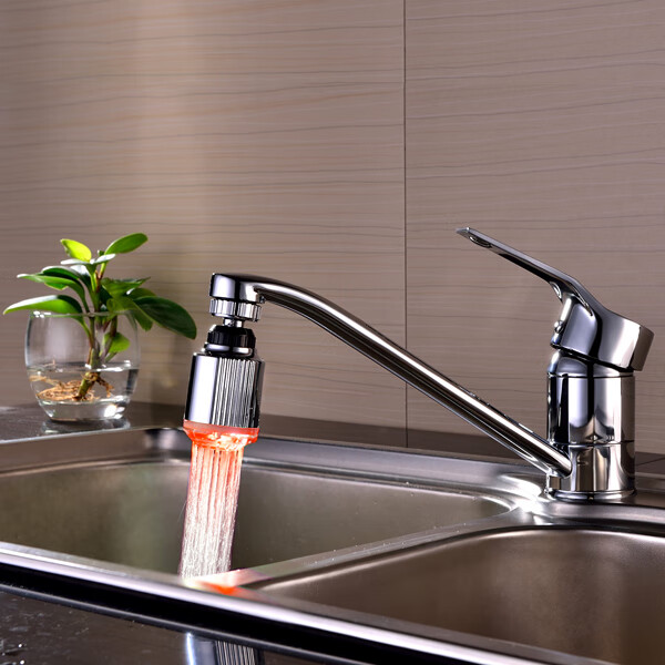 led温控水龙头水嘴厨房水龙头发光嘴延伸器通用家用自来水节水器5