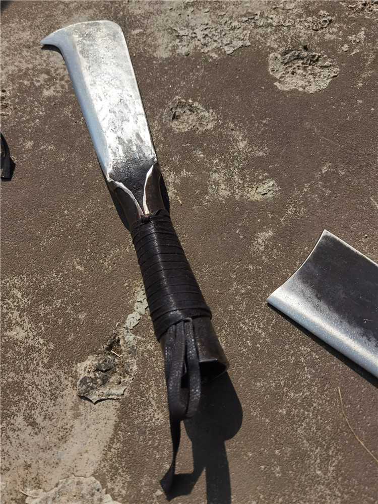 户撒阿昌柴刀手工锻打劈柴开路镰竹园林刀多功能野营户外农用刀具