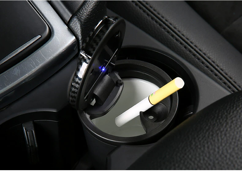 保时捷车载烟灰缸卡宴帕拉梅拉macan718911专用改装车内装饰品带盖带