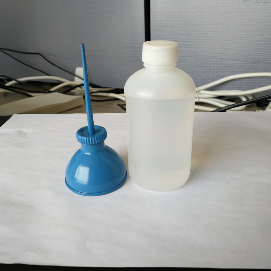 缝纫机加油尖嘴壶缝纫机油壸老式缝纫机油壶缝纫机加油尖嘴壶家用铁油