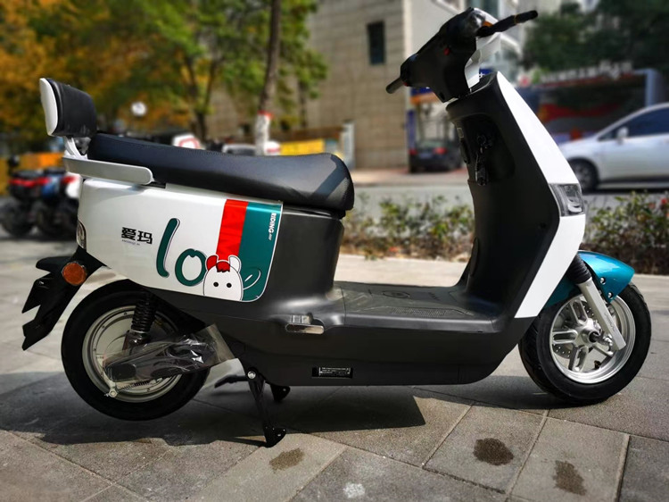 爱玛礼想385电动车脚垫nam500dqt49耐水踏板垫am1000dt3s小恶魔