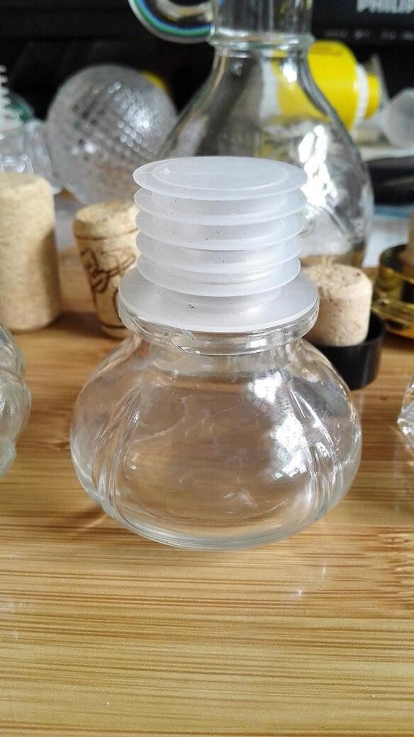 萦憬芊洋酒瓶塞瓶盖子塑料盖子木塞盖3斤6斤人头马瓶木塞盖子 t型橡胶