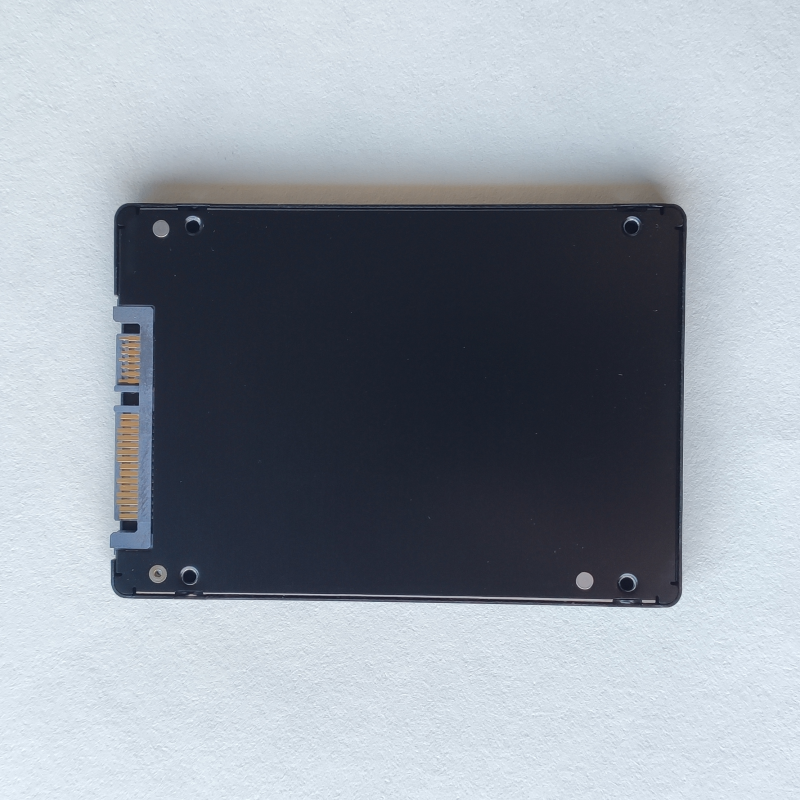 镁光m6001t512g256gsata企业级mlc高速固态硬盘m5105100max红色