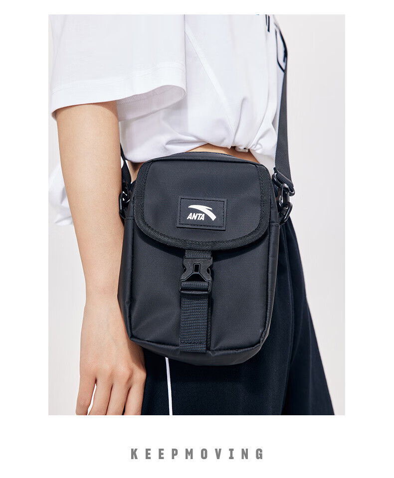 安踏小挎包男女2022新款时尚运动包小号情侣斜挎包运动背包官方旗舰