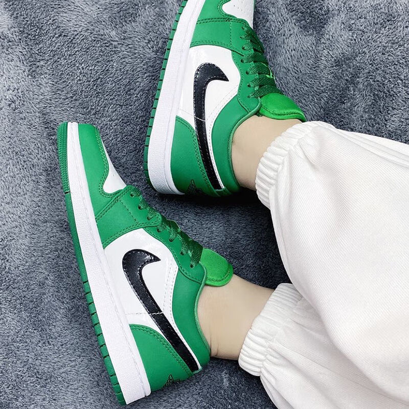 aj黑银漆面低帮平底板鞋女silertoe耐磨透气运动鞋街拍学生鞋男 限定