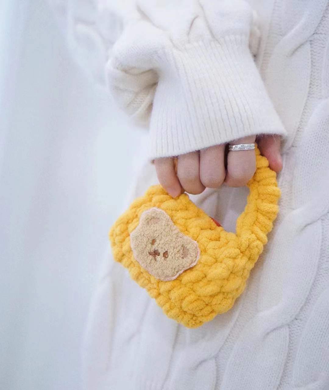 粗毛线钩针小熊耳机套苹果airpods保护罩送男友礼物自制简单手工 小花