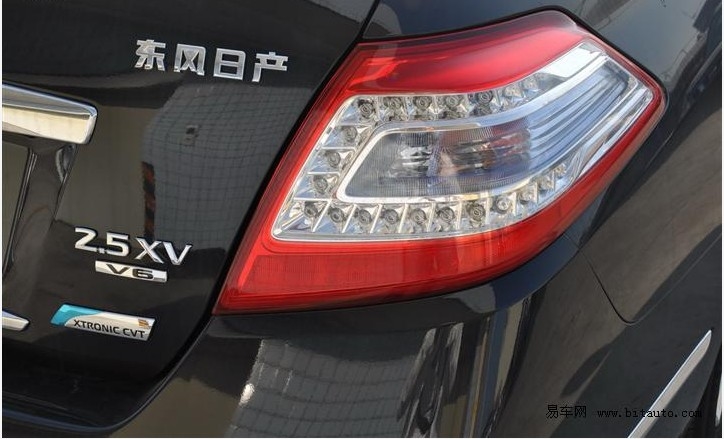 佐航专用东风日产新天籁25xl25xvv6车标新天籁排量标后尾箱标志尾标