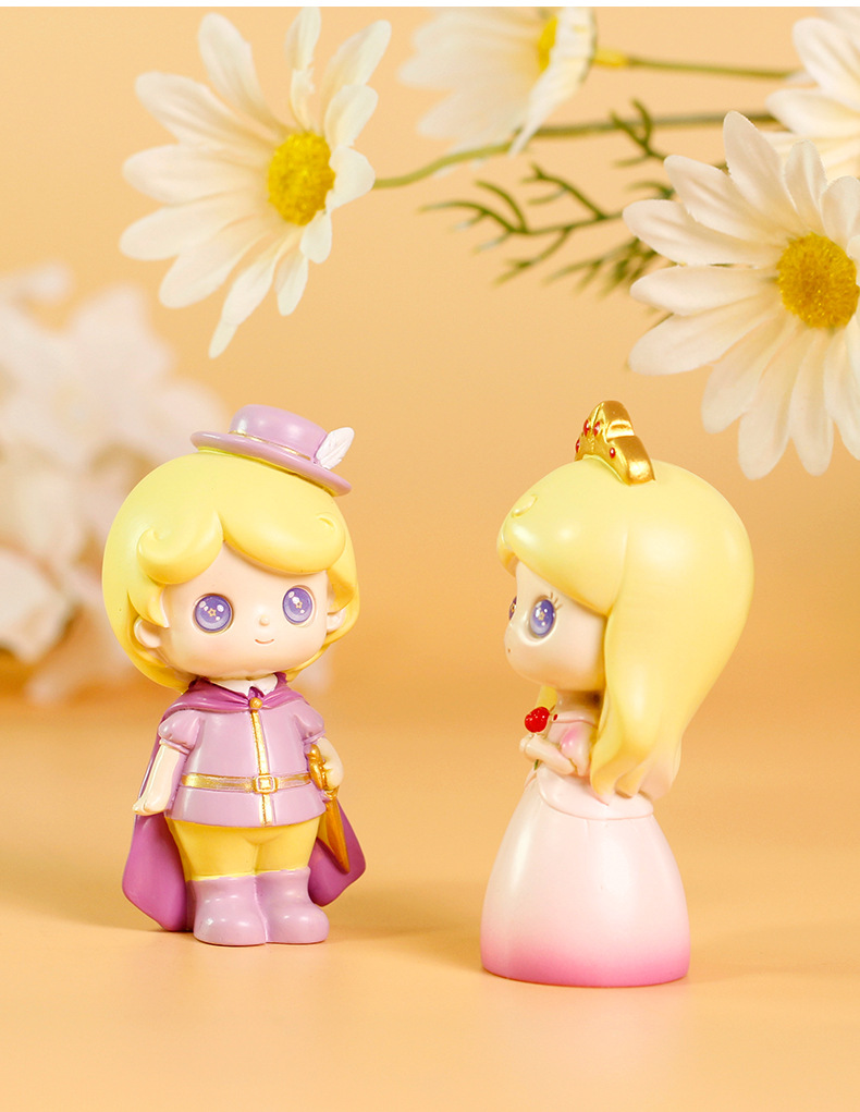 神孩子童话公主盲盒2022网红新款手办可爱女孩公仔摆件圣诞儿童礼物