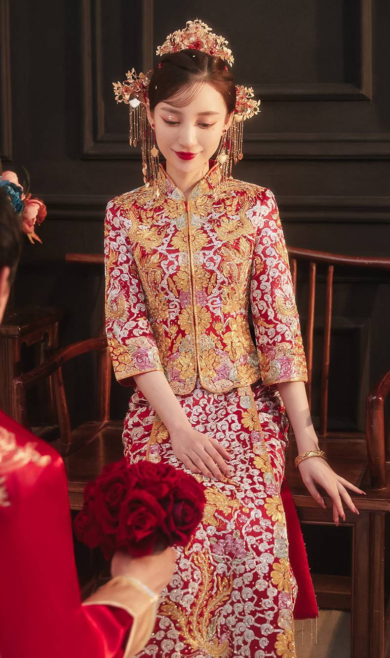 俞兆林秀禾服2022年春季新娘小个子女中式敬酒服修身结婚龙凤褂礼服女