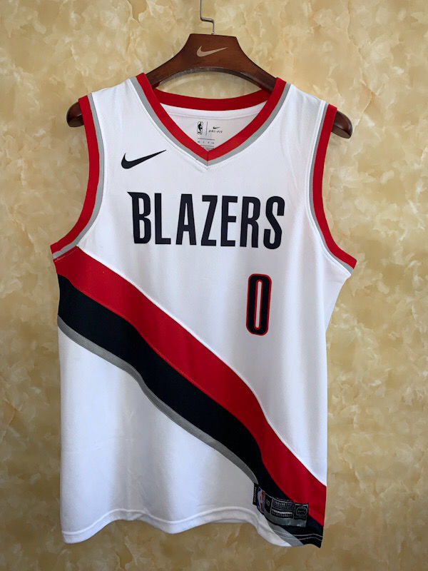 安东尼麦科勒姆新赛季城市版球衣 开拓者21新赛季城市版0号利拉德 欧