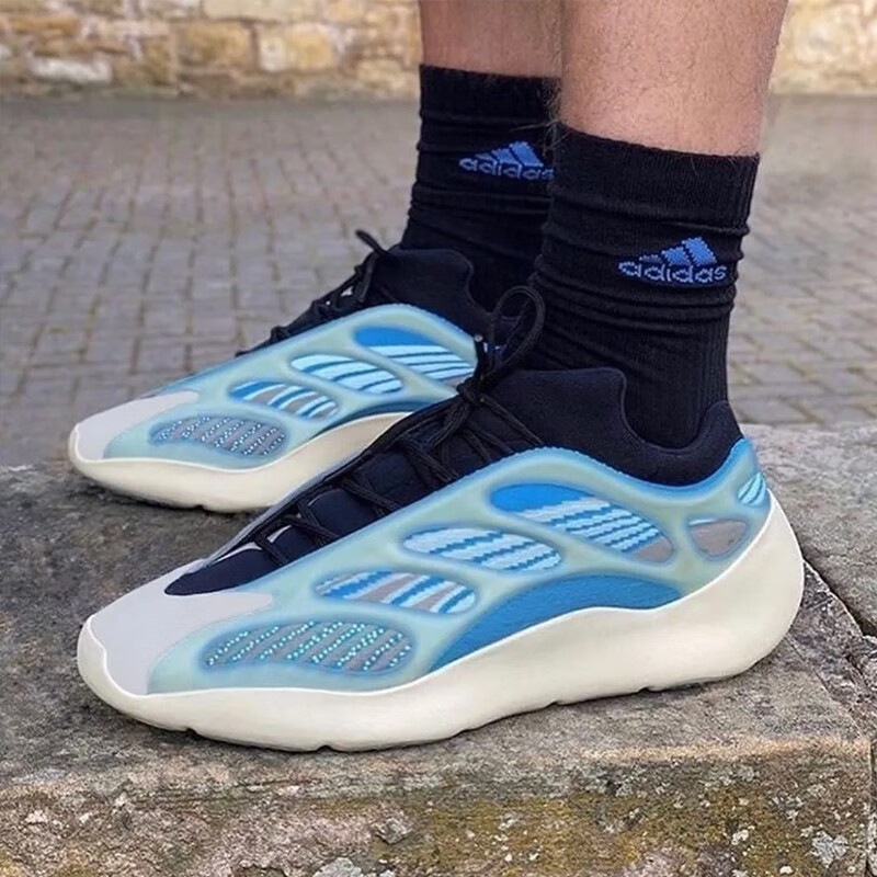 阿迪达斯(adidas)yeezy 700 runner boost侃爷椰子复古老爹鞋 ee9614
