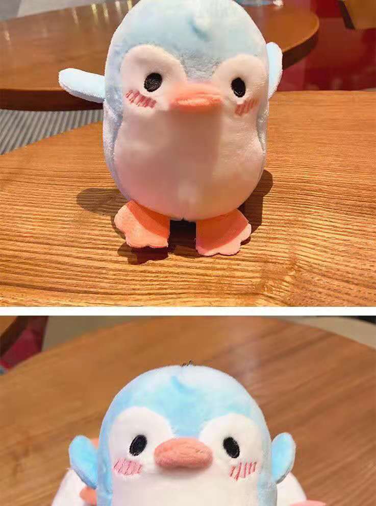 迪士尼disney旗舰同款小企鹅公仔书包包挂件钥匙扣链可爱情侣毛绒玩偶