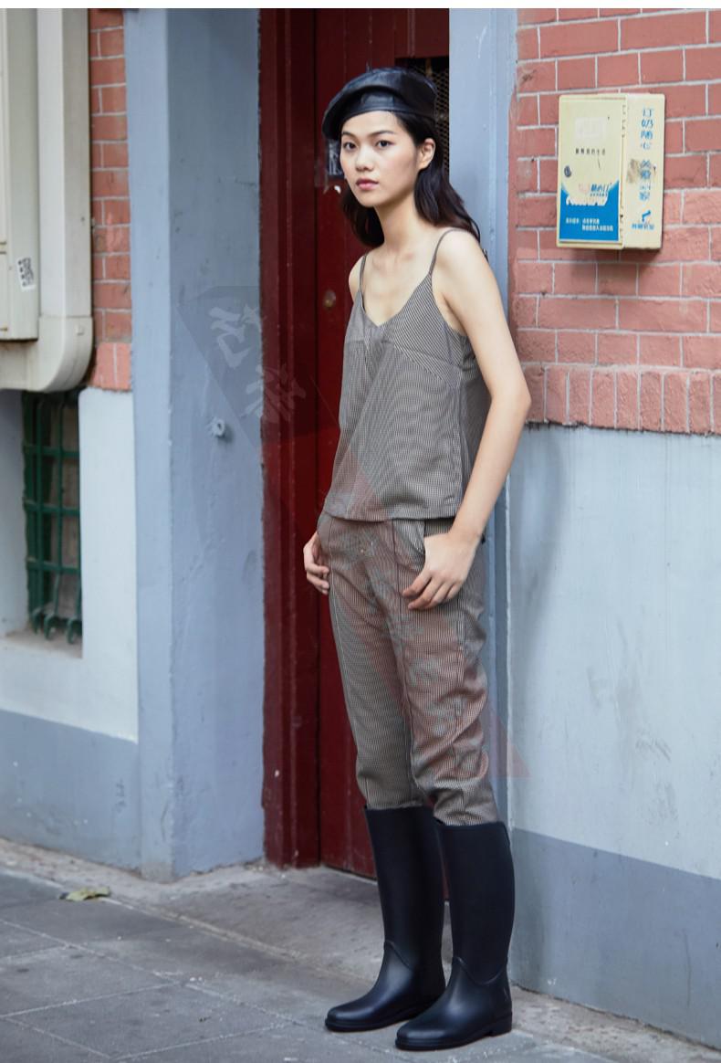 水鞋女长筒雨靴女时尚款外穿马靴防水胶鞋防滑雨鞋女士水靴 藏青扣带