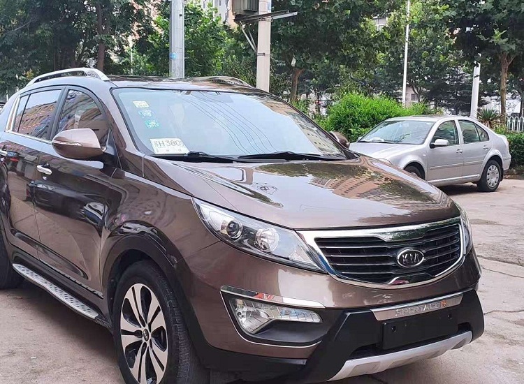 小城伊香 专用于11 13 14 15 16款起亚智跑保险杠前后护杠前护板改装