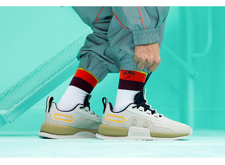 安踏男鞋休闲板鞋 运动鞋男2020春季新款潮老爹鞋男士运动鞋潮流休闲