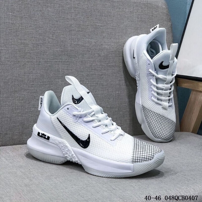 新款詹姆斯使节13代男子篮球鞋紫禁重器玉玺实战气垫低帮智起白色40