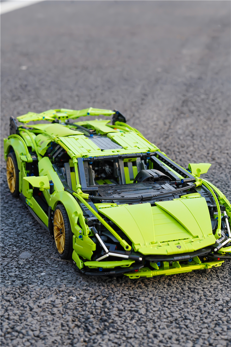 乐高lego兰博基尼跑车拼装积木模型遥控汽车玩具男孩巨大型布加迪威龙