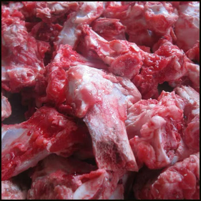 新鲜生牛肋骨头煲汤熬汤骨头真牛骨腾旺纳跃2斤