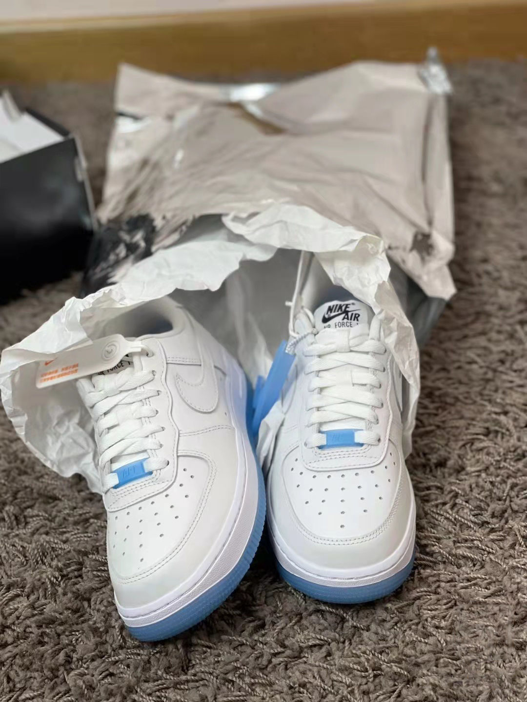 耐克纯原空军一号af1热感应男女运动鞋板鞋da8301-100 da8301-101