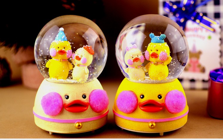 茜珞迪 水晶球音乐盒 八音盒带雪花可发光创意六一儿童节生日礼物送