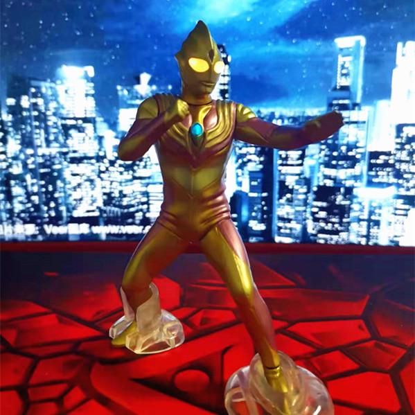 万代奥特曼发光人偶 扭蛋系列玩具,人偶组装好后高约12厘米左右适用