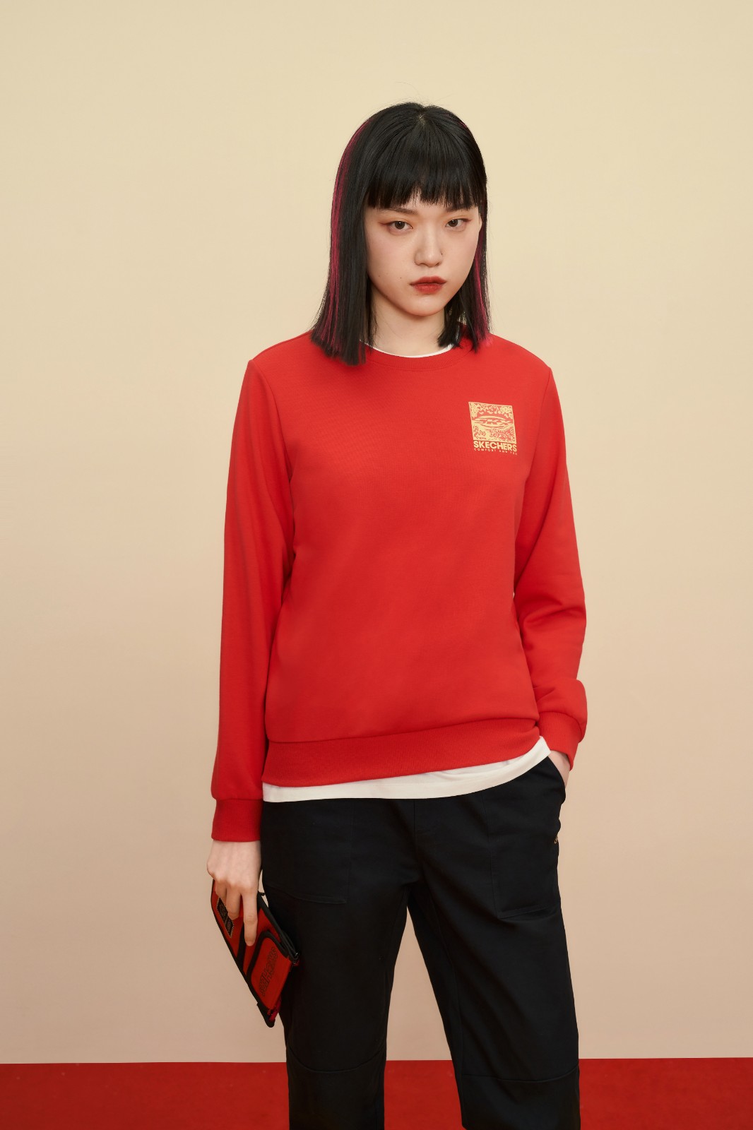 skechers斯凯奇女卫衣2022新年春节款虎年系列休闲舒适针织套头卫衣女